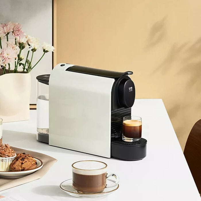 ماكينة القهوة Scishare S1106 Mini Capsule بقدرة 1100 وات - أسود/أبيض